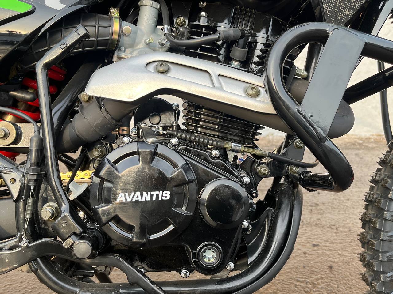 Обзор мотоцикла эндуро Avantis MT250 Lite 2025