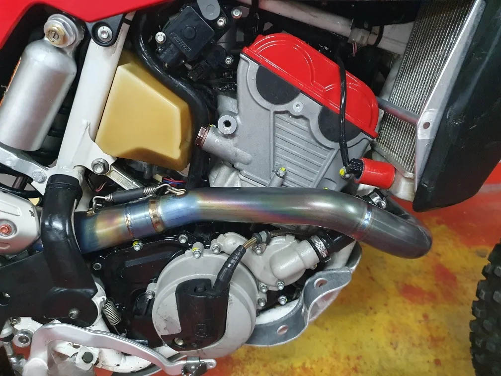 Мотоцикл эндуро Husqvarna TE 449cc — фото 3