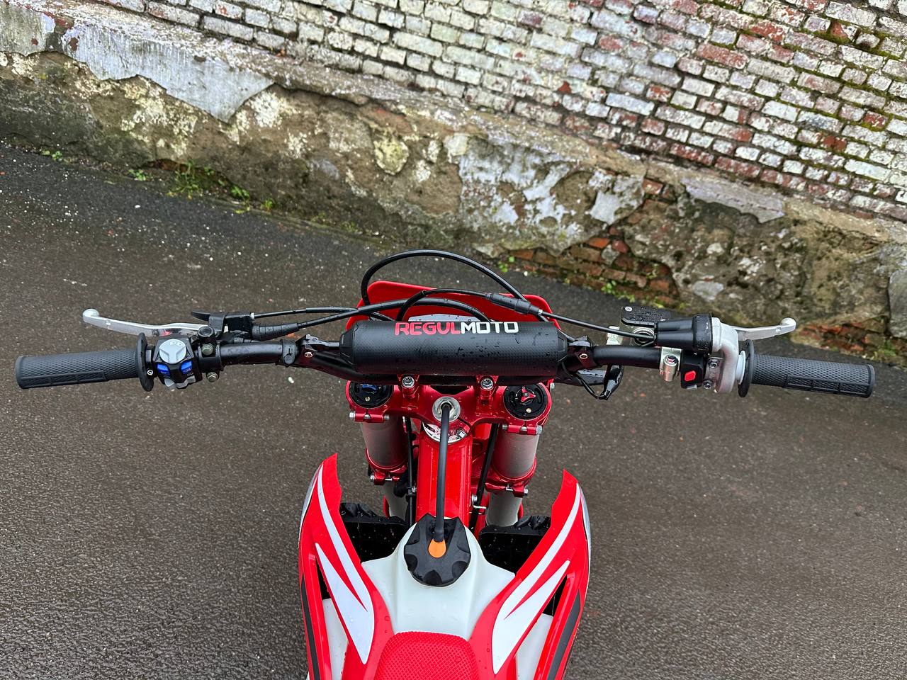 Мотоцикл Regulmoto Holeshot Red Edition (4 valves) ПТС — фото 6
